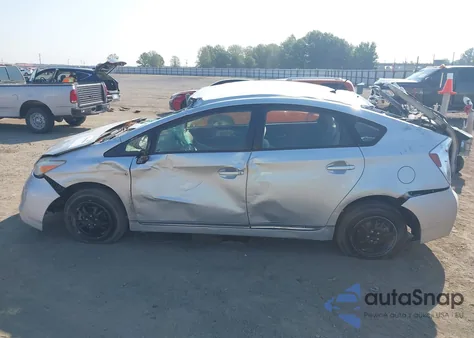 2012 Toyota Prius Two z USA, uszkodzony, nr VIN JTDKN3DUXC5525311